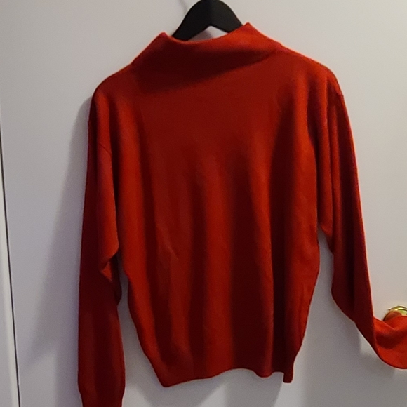 ⚡2/$20VGUC- Red mock turtleneck sweater - Picture 3 of 11